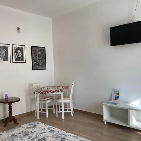 Tiny House Marina * 恩佩多克莱港